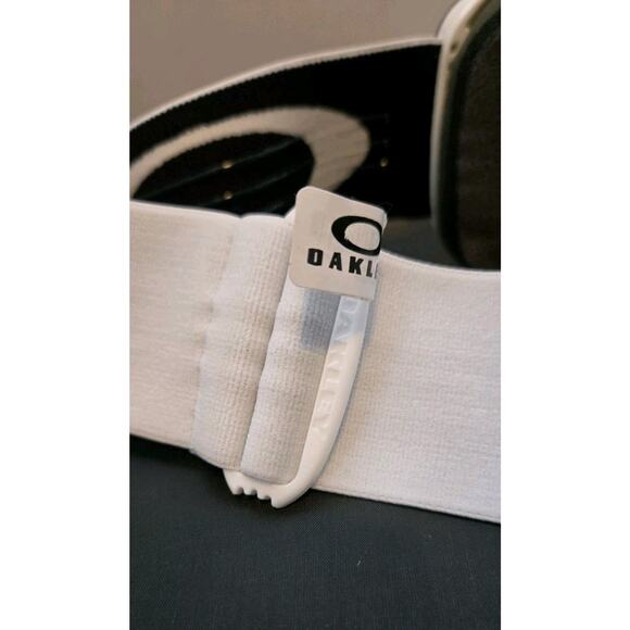 NEW 2012 Oakley Air Brake Goggles Flight Deck Fire Iridium Lens Whte O Frame M/L - Picture 11 of 15